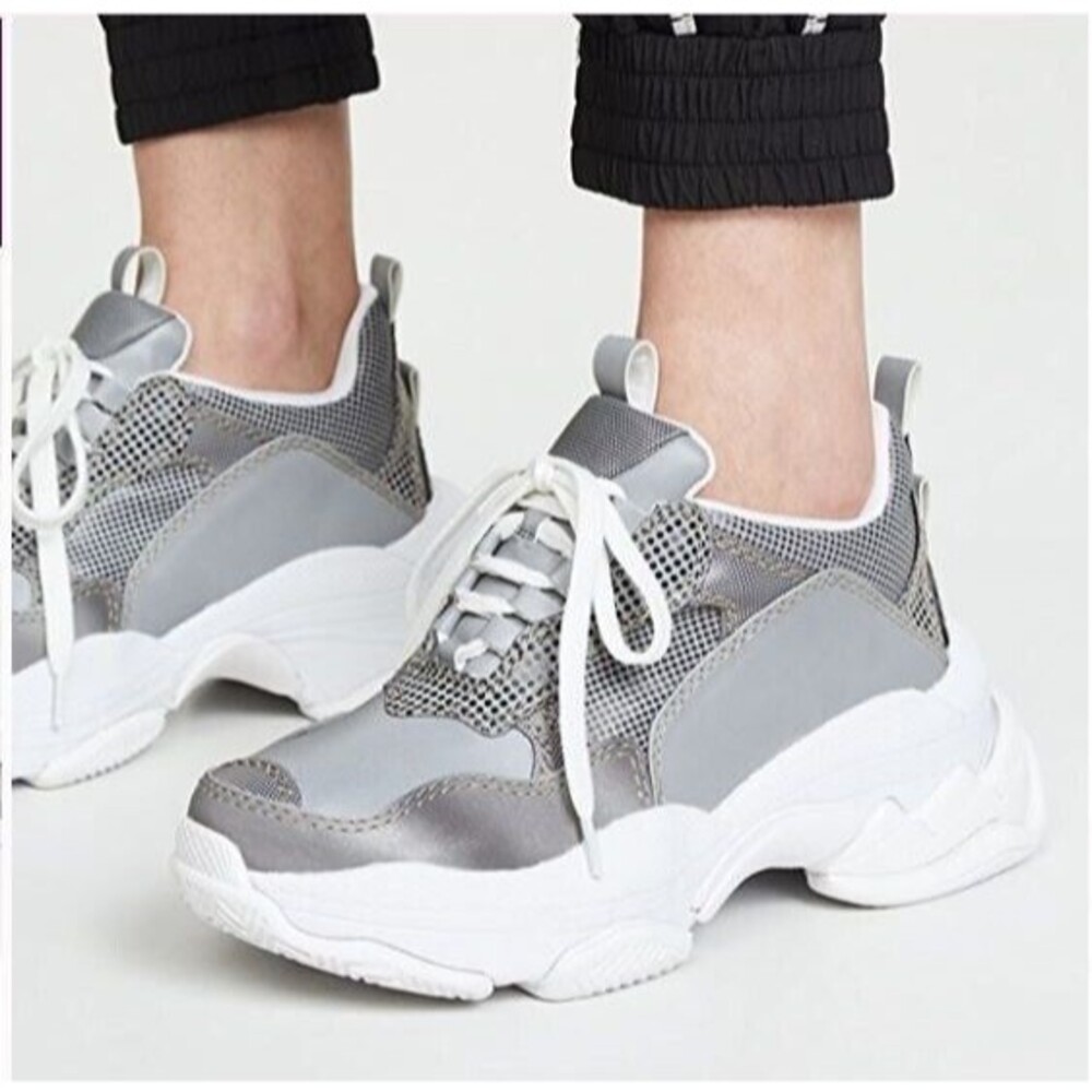 JEFFREY CAMPBELL Lo-Fi Mom Mod Sneaker Grey Reflective Free People Gray Size 9M